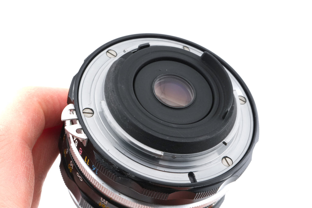 Nikon 28mm f3.5 Nikkor-H Auto Pre-AI