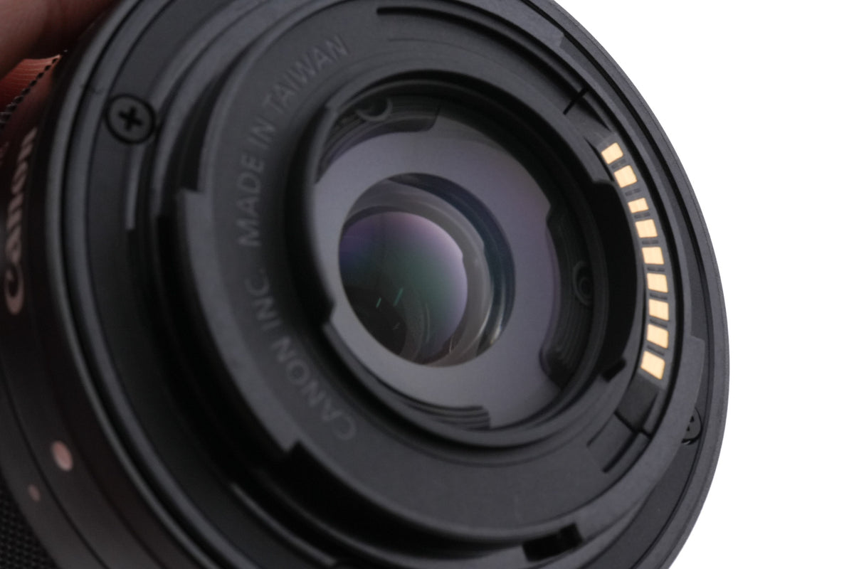 Canon 15-45mm f3.5-6.3 IS STM