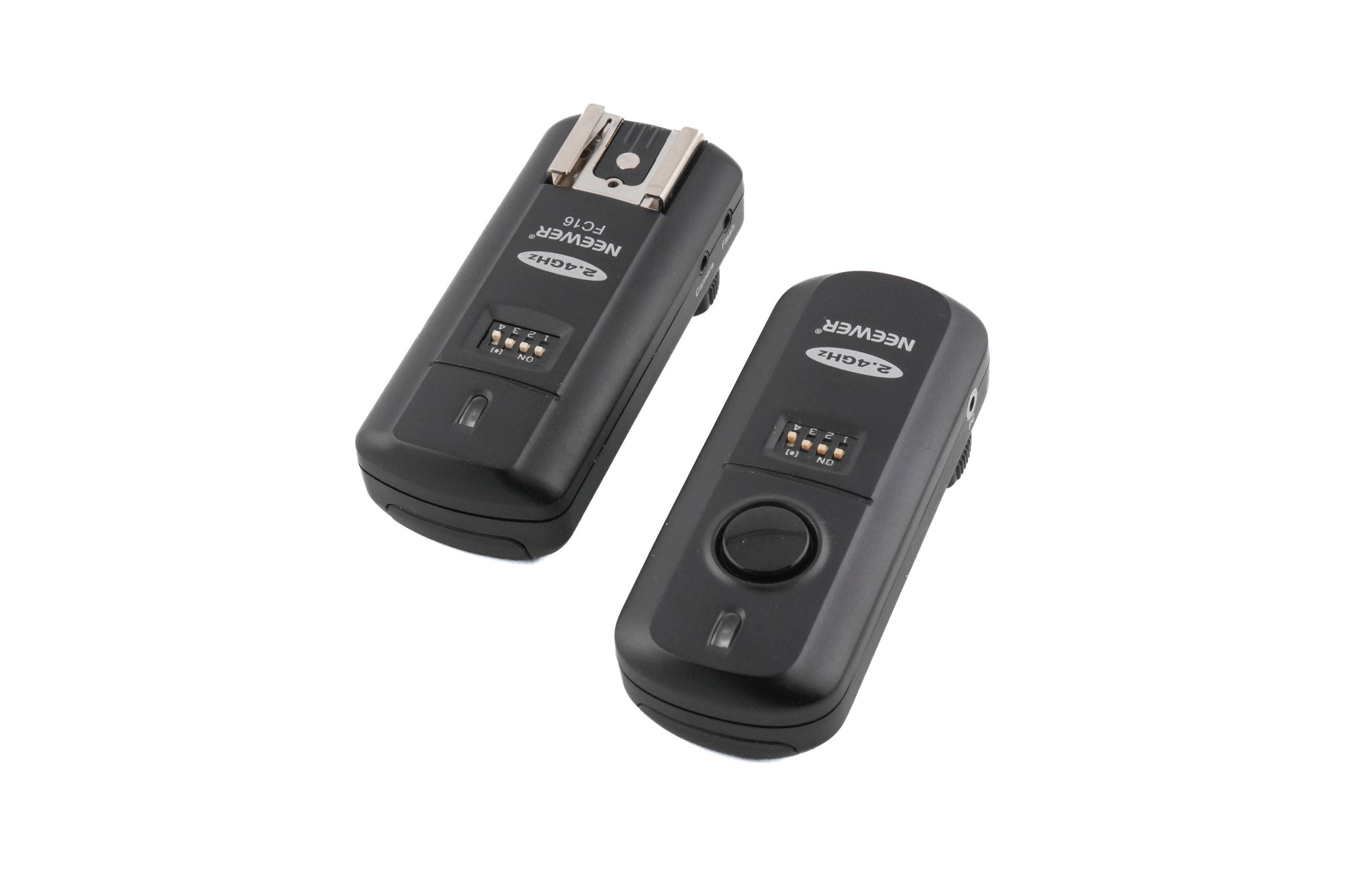 Neewer FC-16 Wireless Flash Trigger - Accessory