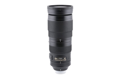 Nikon 200-500mm f5.6 AF-S Nikkor E ED VR