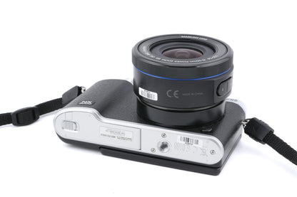 Samsung NX3000 + 16-50mm f3.5-5.6 ED OIS i-Function