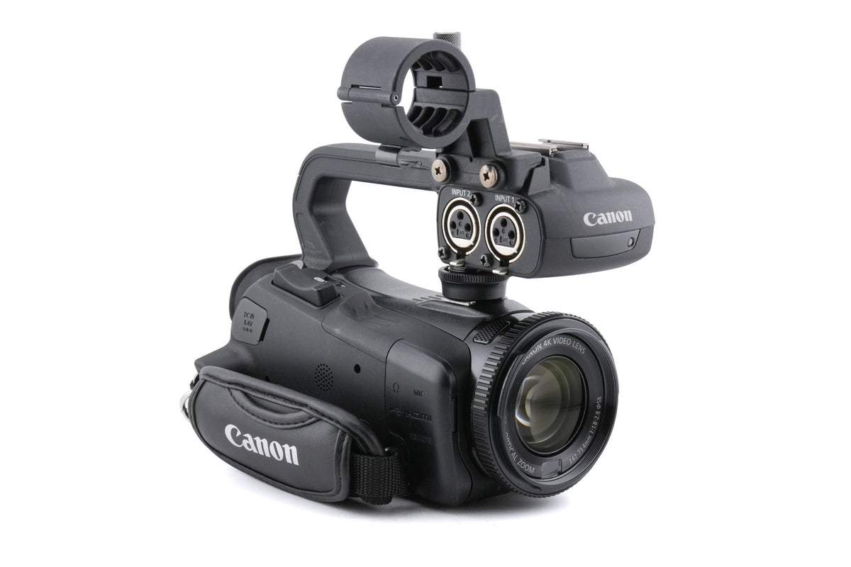 Canon XA40
