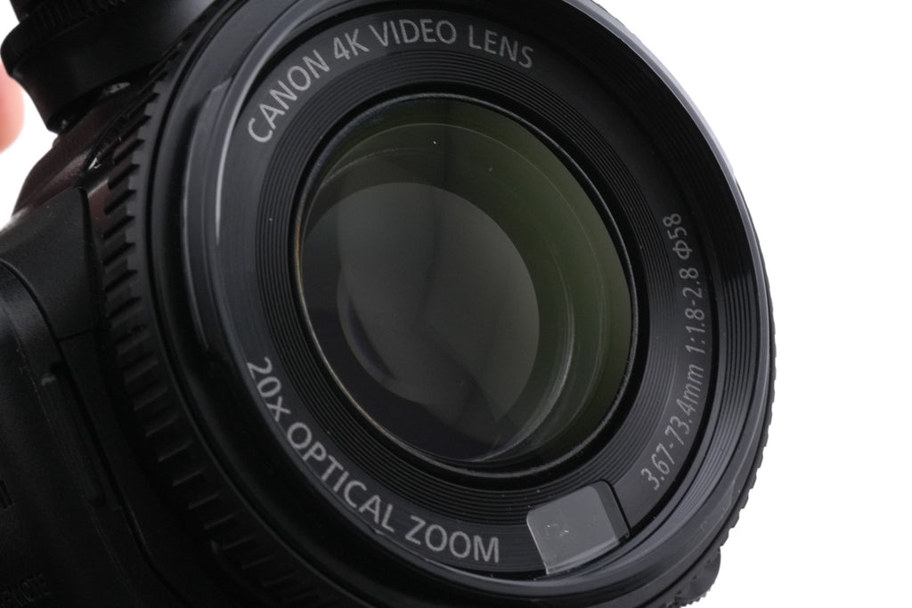 Canon XA40