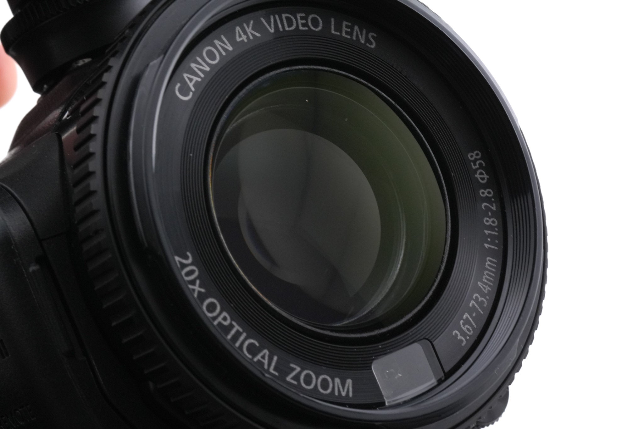 Canon XA40