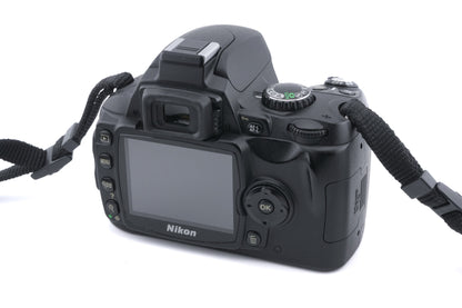 Nikon D40