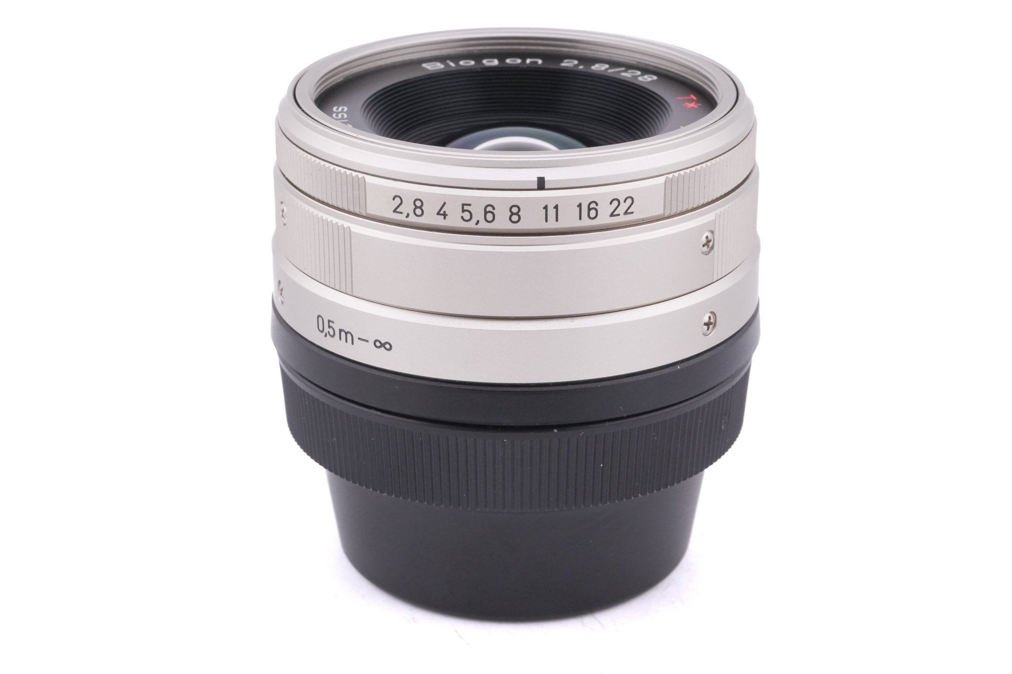 Carl Zeiss 28mm f2.8 Biogon T*