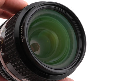 Nikon 35mm f2 Nikkor AI-S