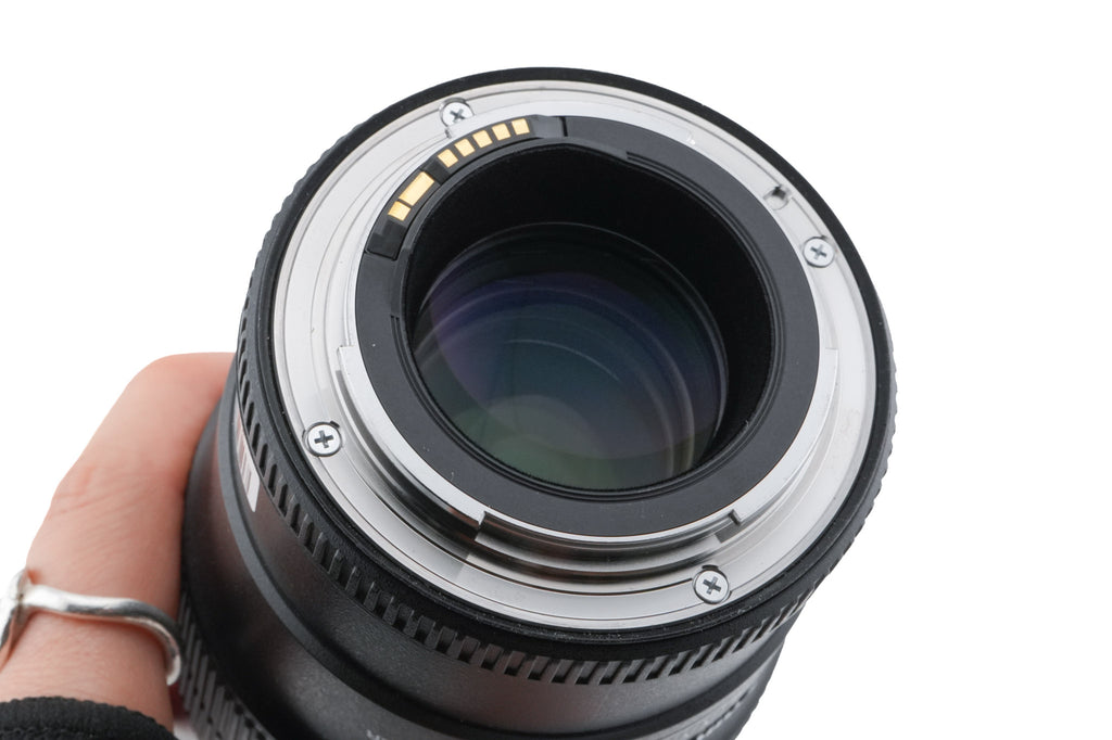 Canon 100mm f2.8 L Macro IS USM