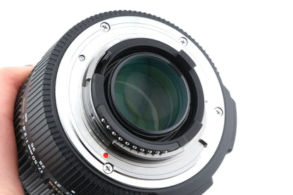 Sigma 17-50mm f2.8 EX DC OS HSM