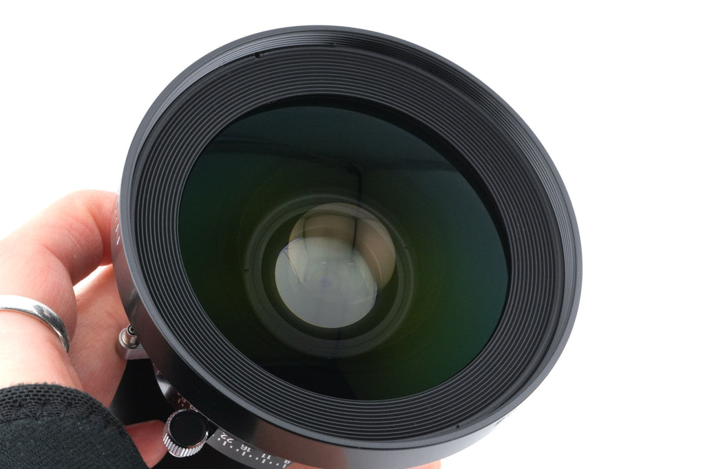 Nikon 90mm f4.5 Nikkor-SW (Shutter)