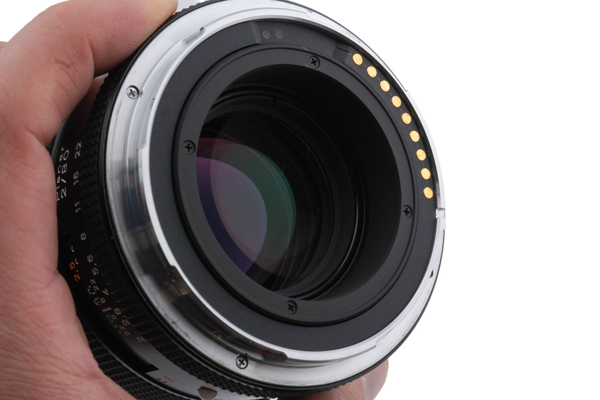 Contax 645 + 80mm f2 Planar T* + MF-1 AE Prism Finder + MFB-1 120/220 Film Back Holder
