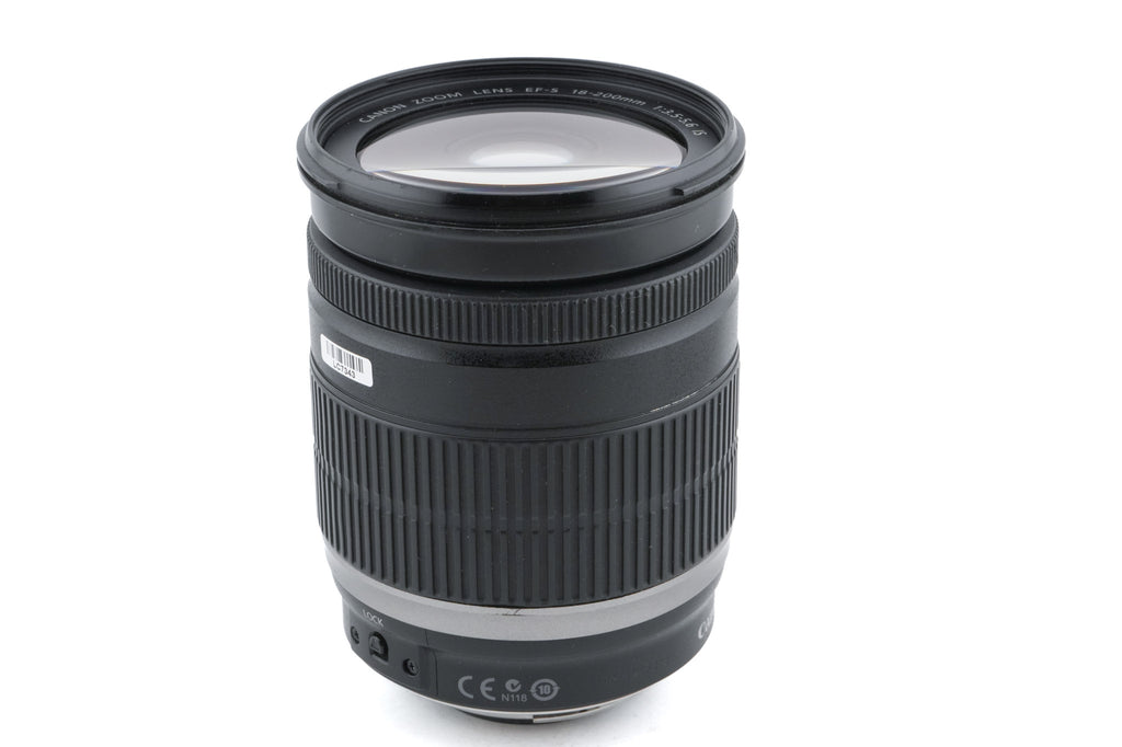 Canon 18-200mm f3.5-5.6 IS