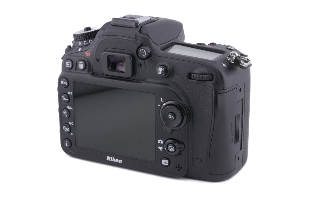 Nikon D7100