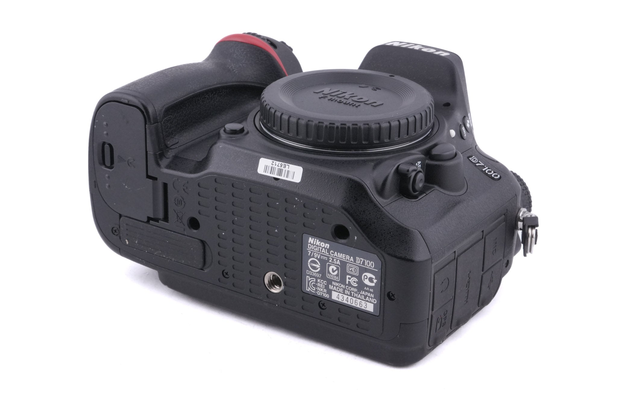Nikon D7100