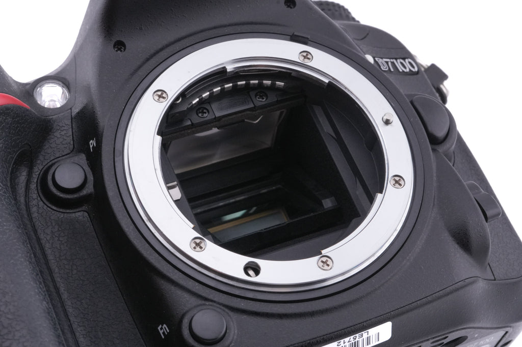 Nikon D7100