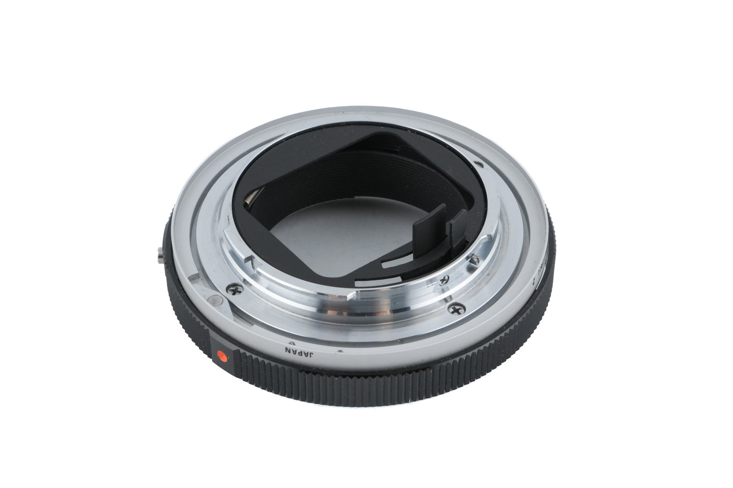 Tamron Adaptall 2 - Konica AR Adapter