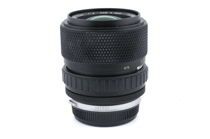 Olympus 35-70mm f4 S Zuiko Auto-Zoom