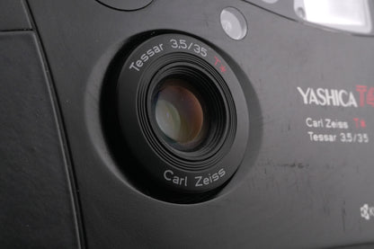 Yashica T4