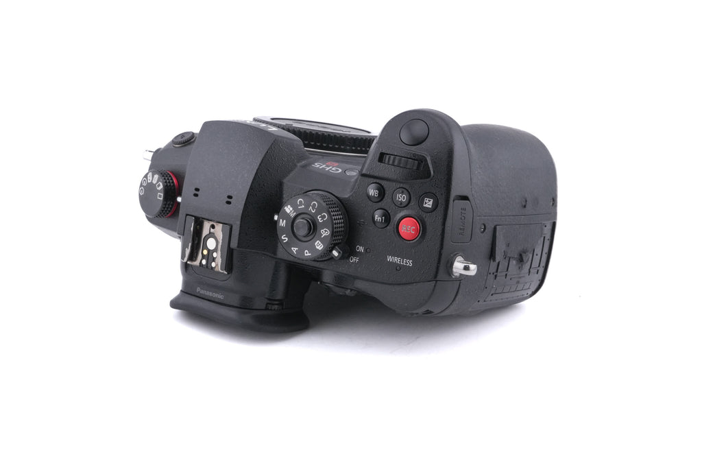 Panasonic Lumix DC-GH5S