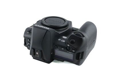 Olympus E-3