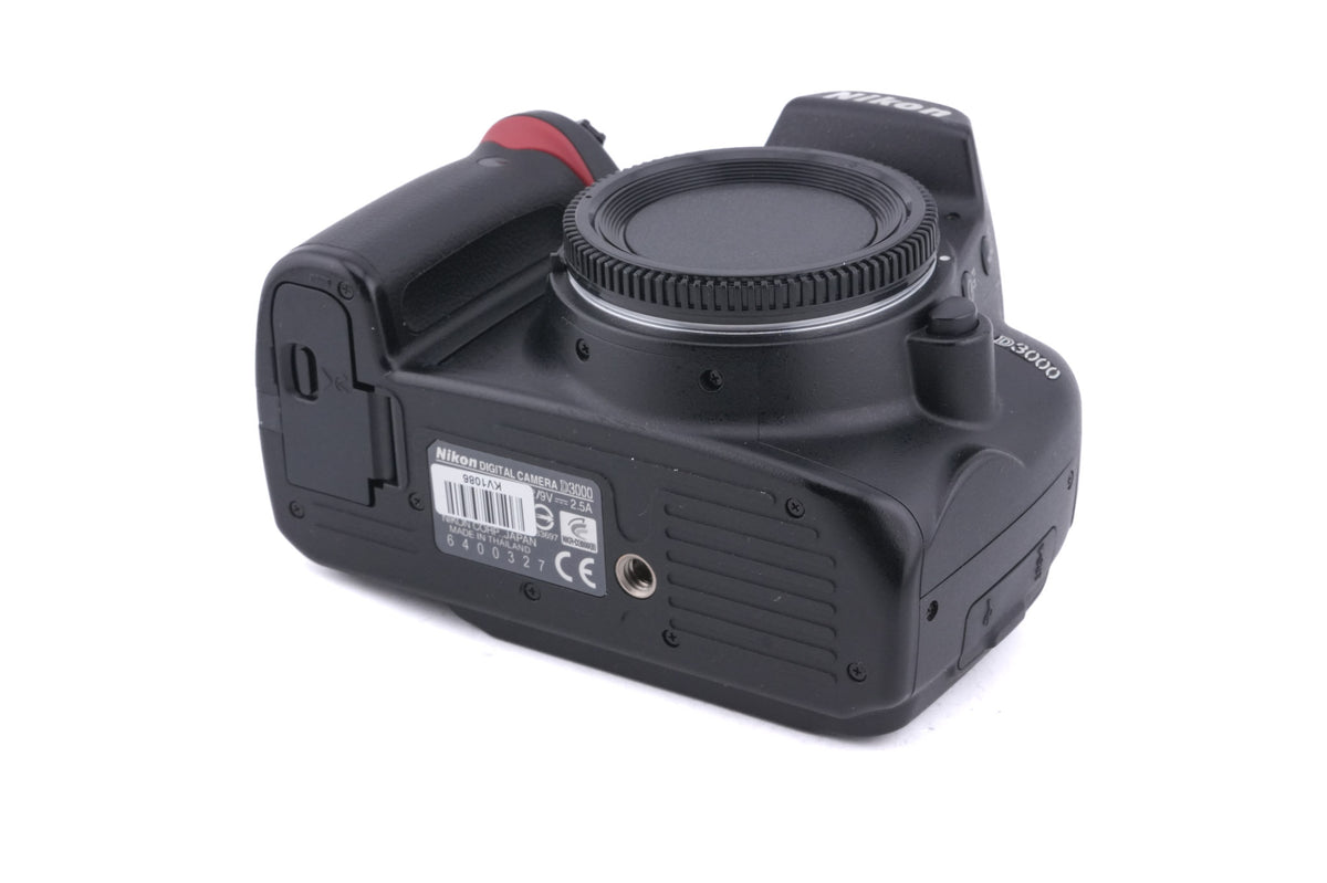 Nikon D3000