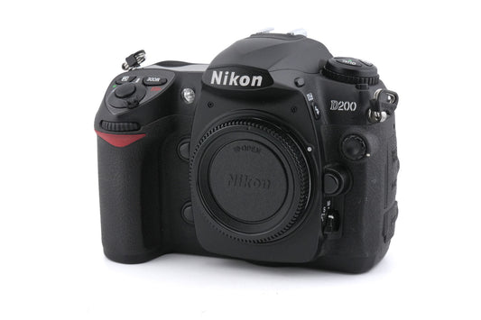 Nikon D200