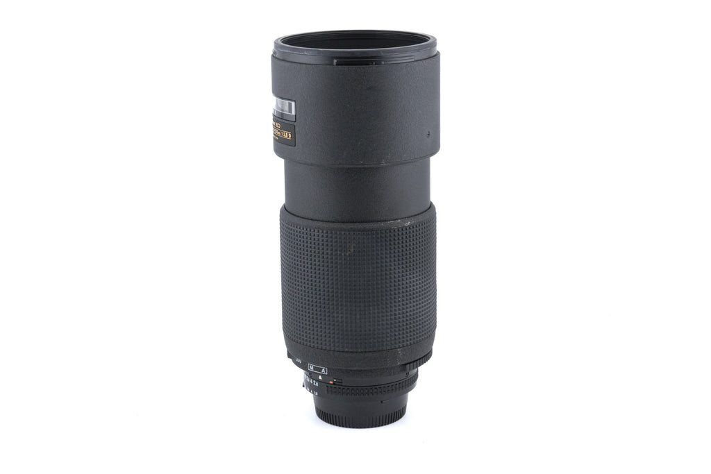 Nikon 80-200mm f2.8 AF Nikkor D ED (First Version)