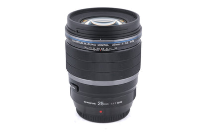 Olympus 25mm f1.2 Pro M.Zuiko Digital