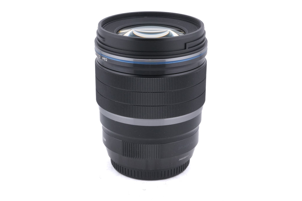 Olympus 25mm f1.2 Pro M.Zuiko Digital