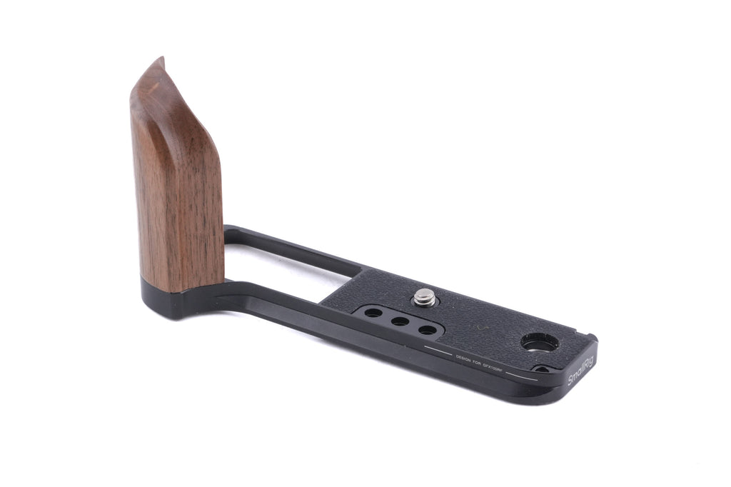 Fujifilm GFX 100RF + Fujifilm GFX 100RF L-Plate with Wooden Handle (5266)