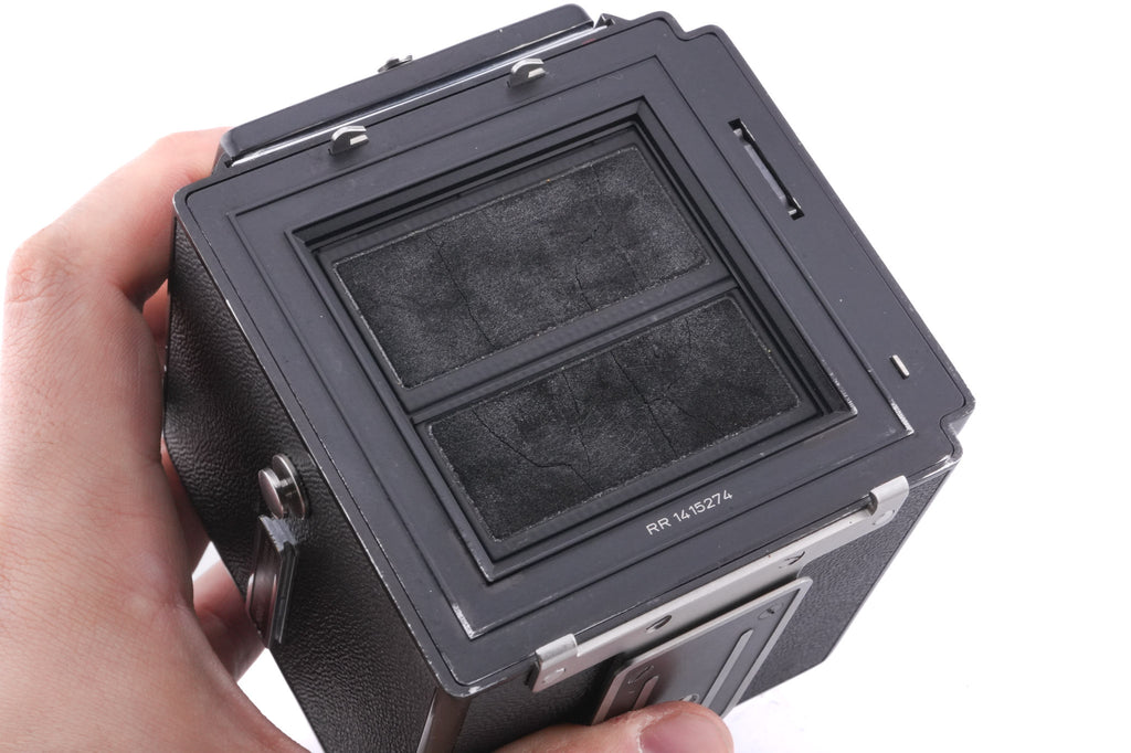 Hasselblad 500C/M (Black, 10170) + 80mm f2.8 Planar T* C (Black, 20028) + A12 Film Magazine (Black, 30147) + Waist Level Finder (Old / Black, 42277) + Acute Matte Focusing Screen (42165)