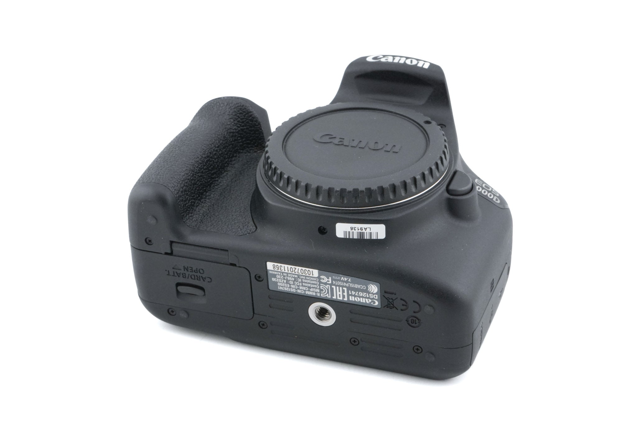 Canon EOS 2000D
