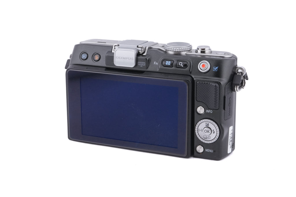 Olympus PEN E-PL3 + FL-LM1 Flash