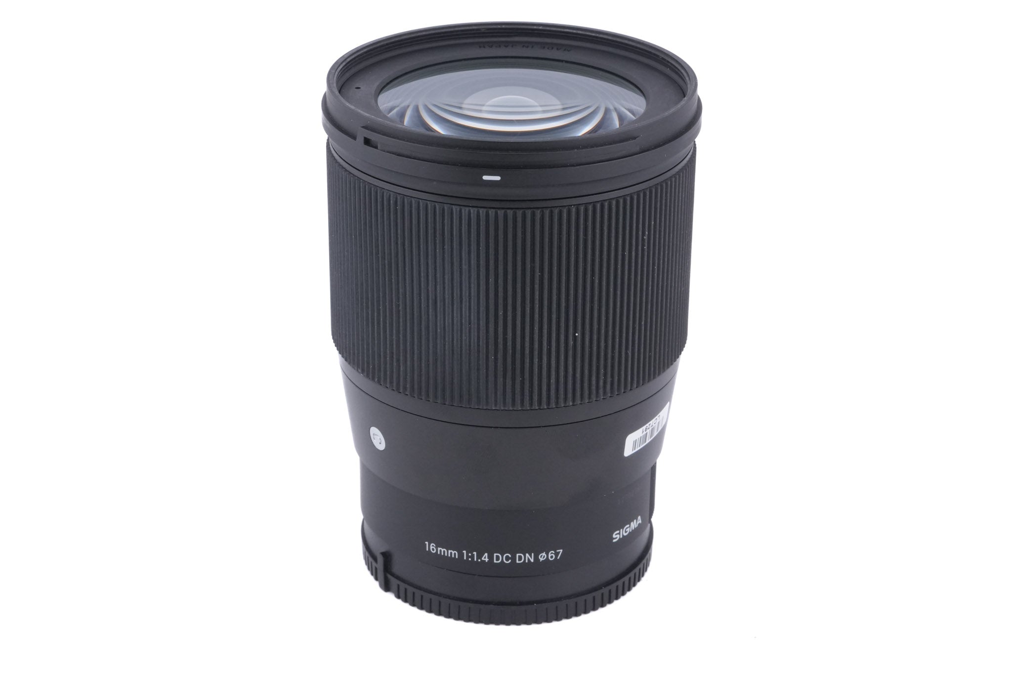 Sigma 16mm f1.4 DC DN Contemporary (017)