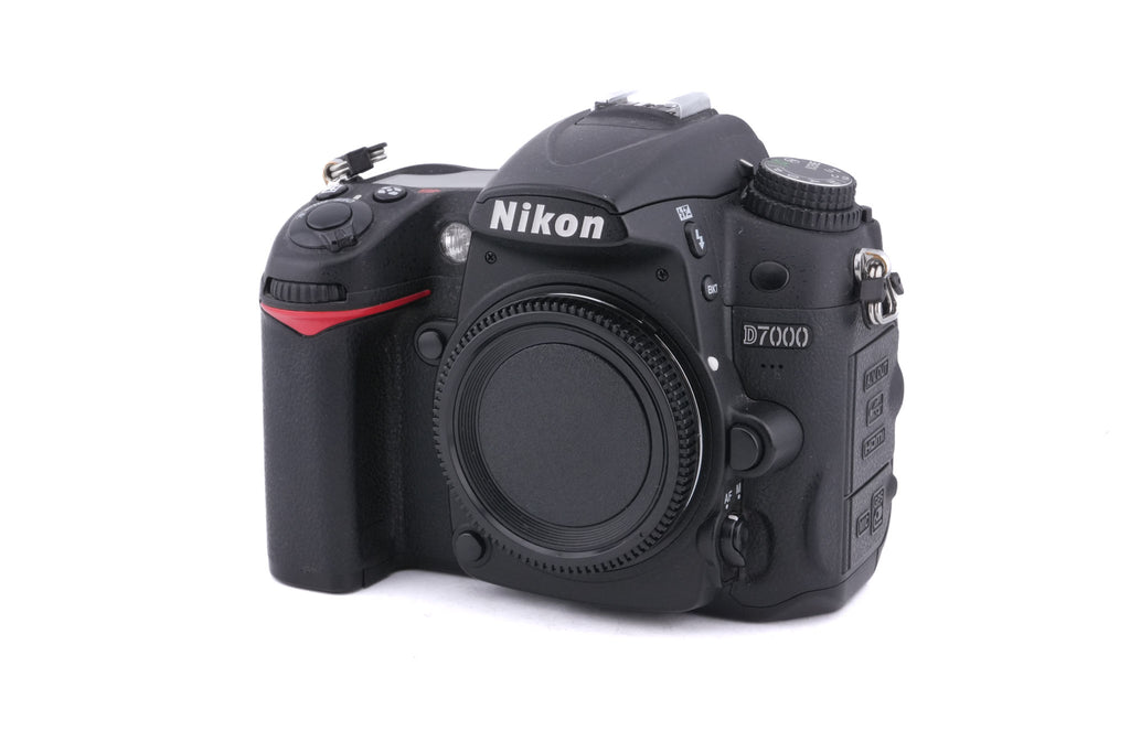 Nikon D7000