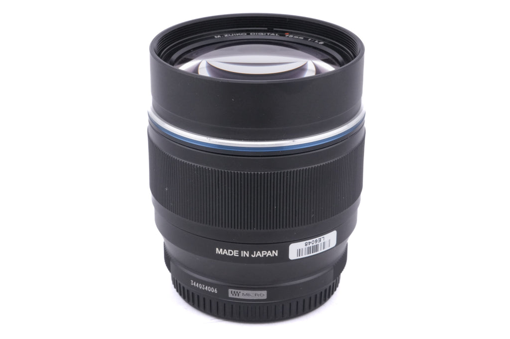 Olympus 75mm f1.8 M.Zuiko Digital ED MSC