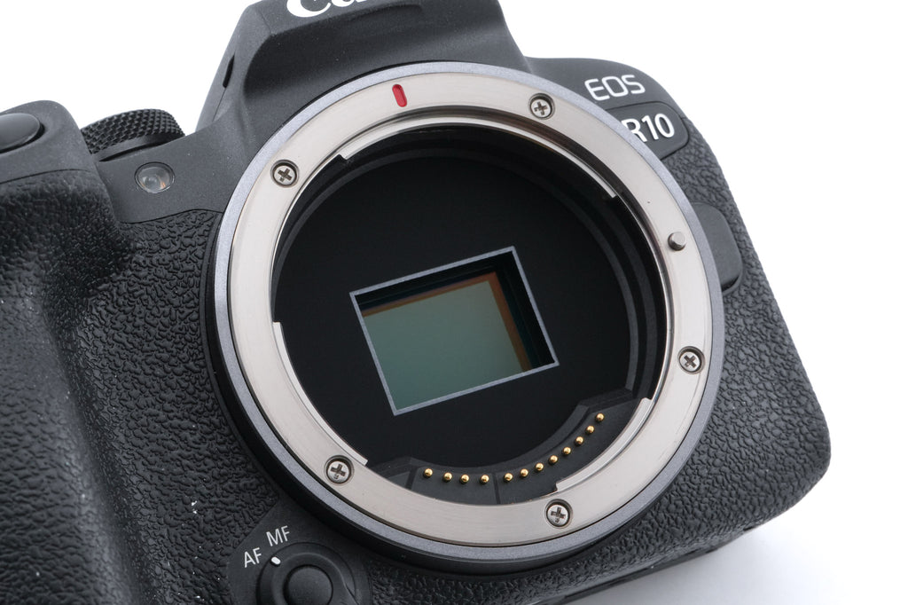 Canon EOS R10