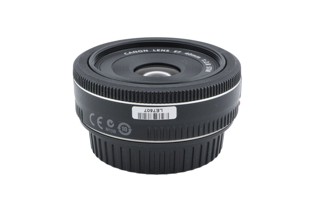 Canon 40mm f2.8 STM