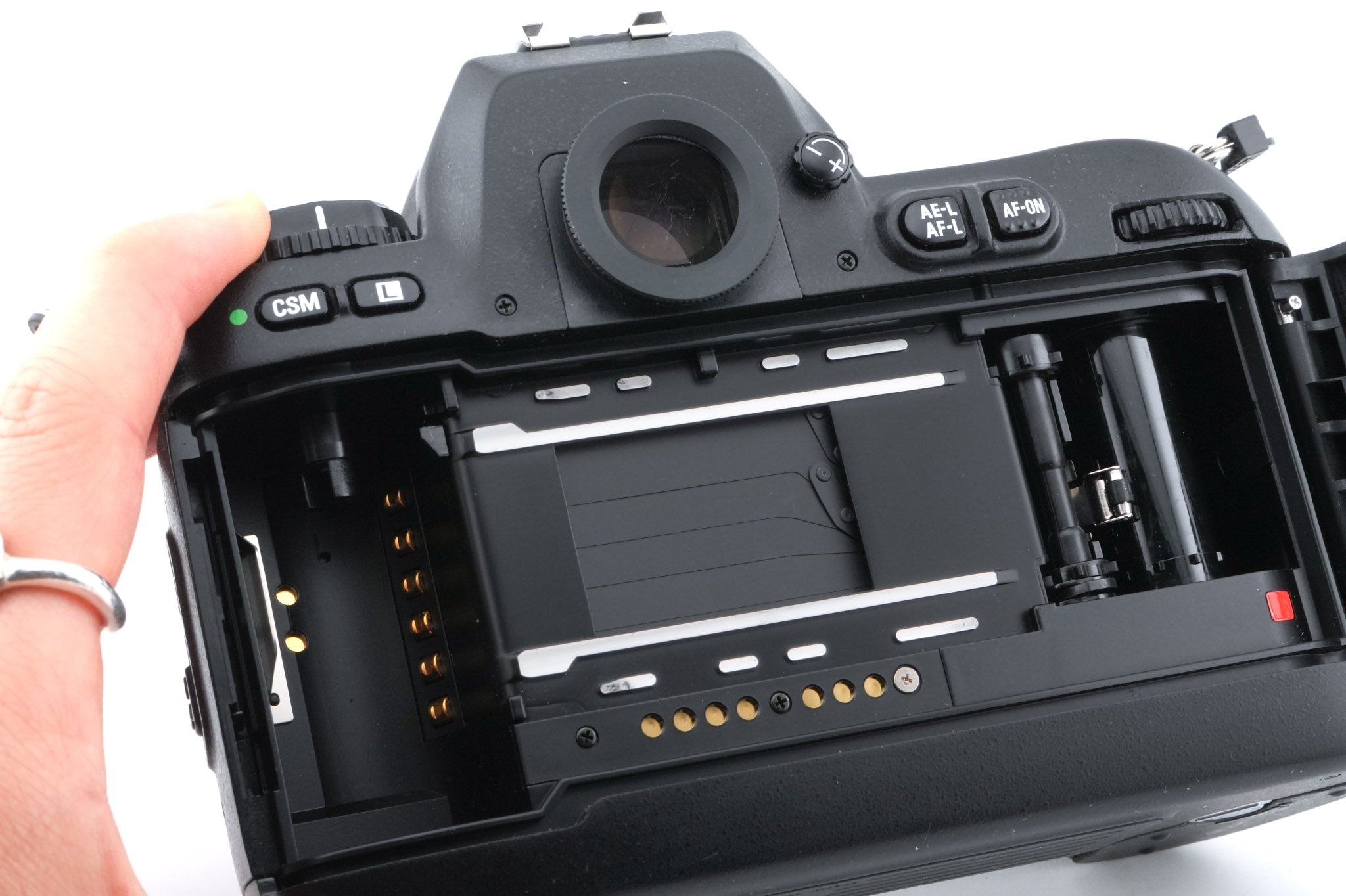 Nikon F100