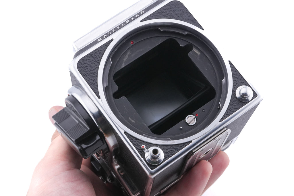 Hasselblad 503CX (Silver, 10026) + 80mm f2.8 Planar T* CF (20029) + A12N Film Magazine + Waist Level Finder (New / Chrome, 42315) + Acute Matte Focusing Screen (42165)