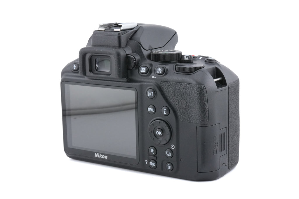 Nikon D3500
