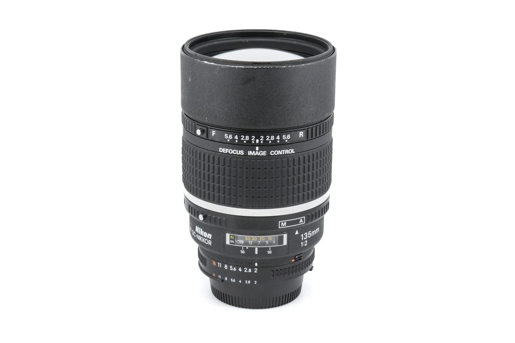 Nikon 135mm f2 AF DC-Nikkor - Lens