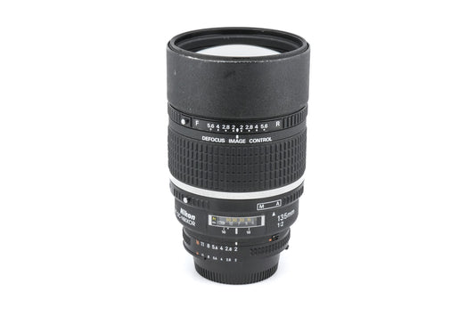 Nikon 135mm f2 AF DC-Nikkor - Lens