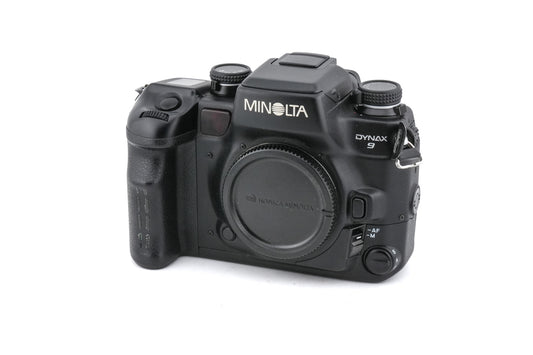 Minolta Dynax 9 - Camera