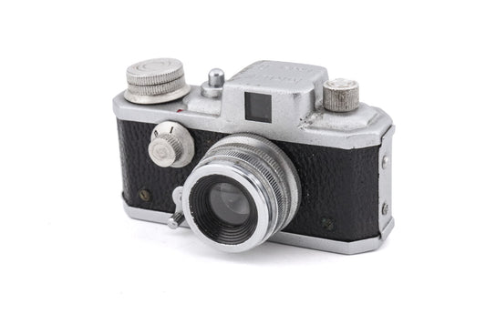 Morita Shõkai Kiku 16 Model II - Camera