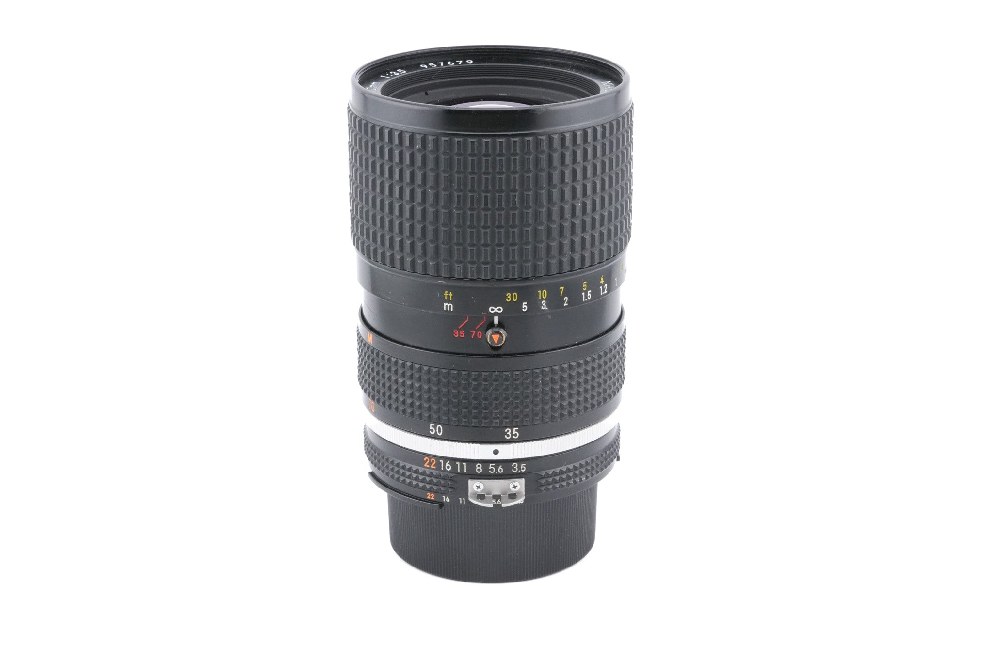 Nikon 35-70mm f3.5 Zoom-Nikkor AI-S - Lens