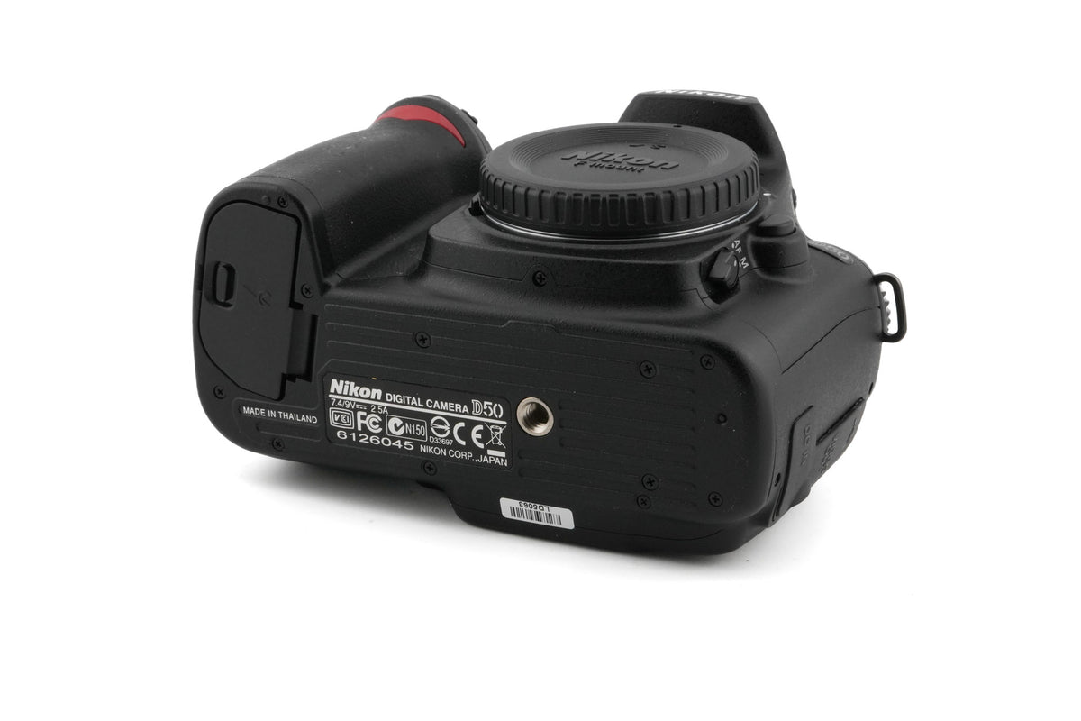 Nikon D50