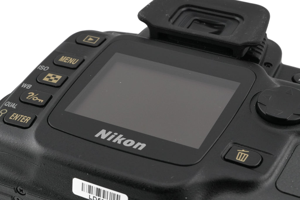 Nikon D50