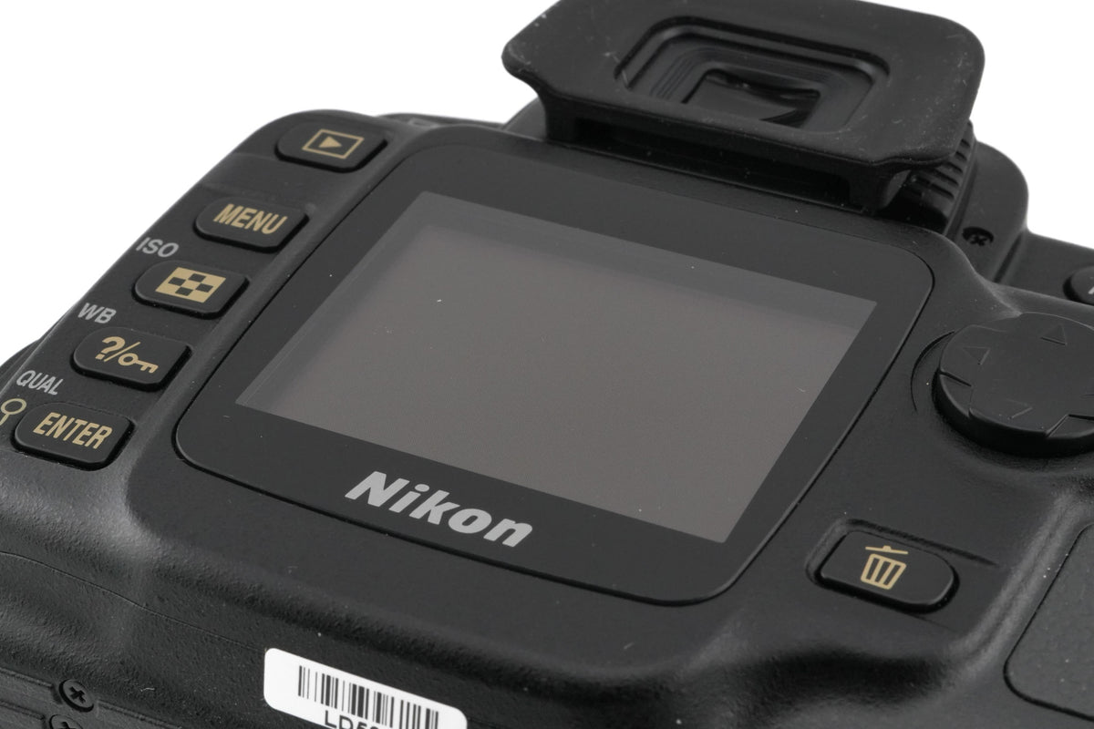 Nikon D50