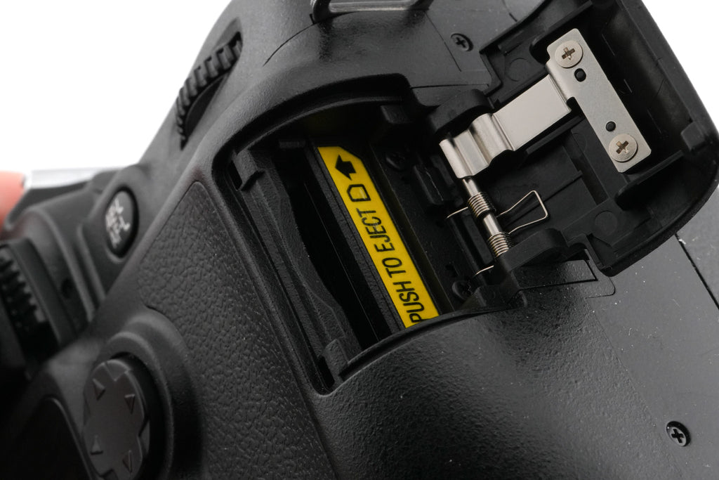 Nikon D50